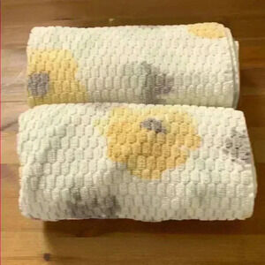 Set of two hand towels, 18”  W 25” L